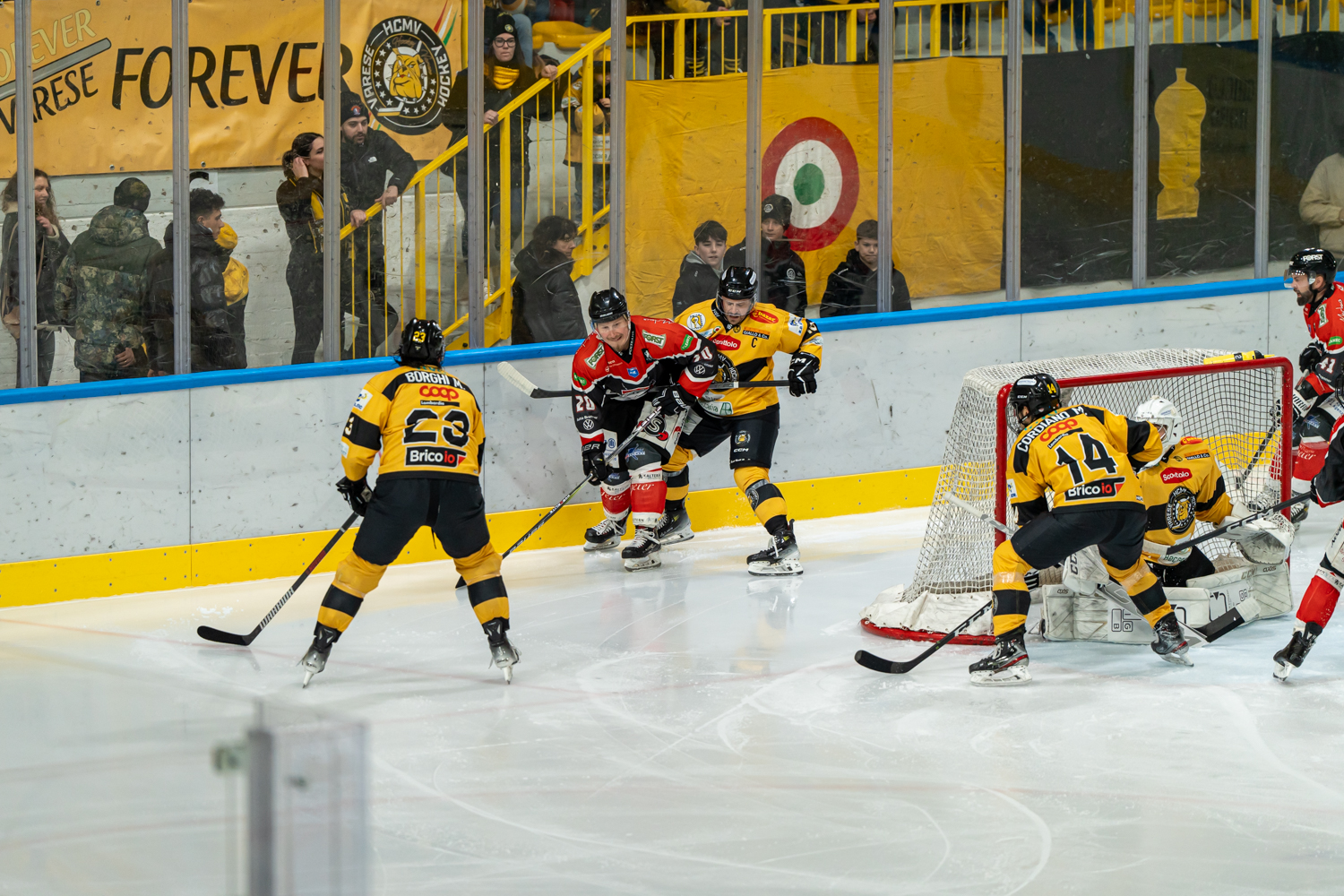 HCMV VArese contro Caldaro