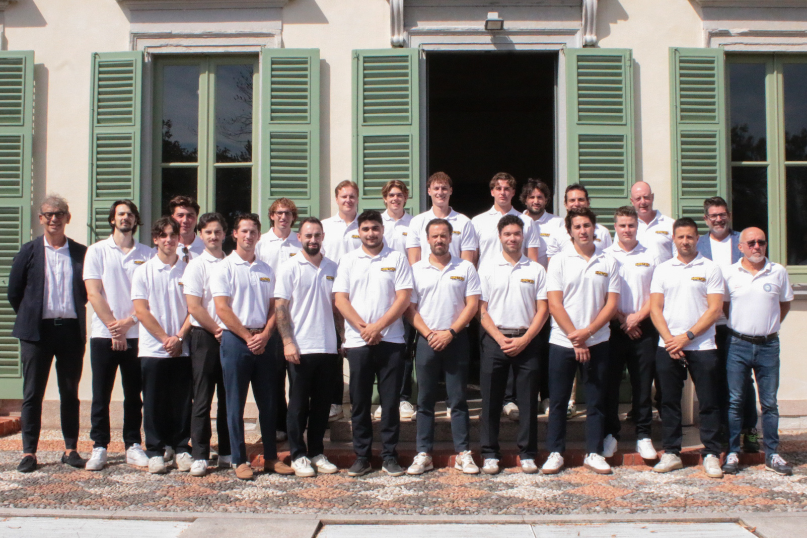 Presentazione Mastini a Villa Ponti